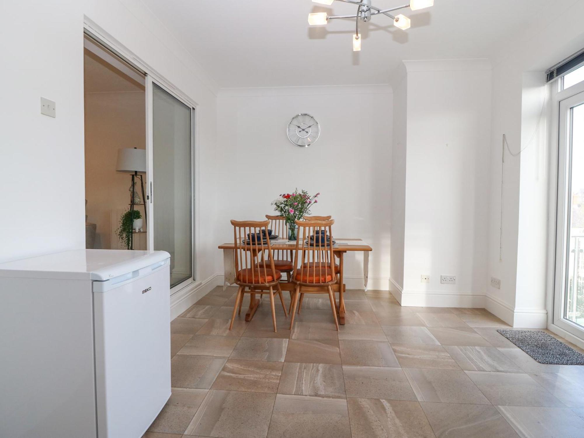 Riverview Apartment Cemaes Bay Εξωτερικό φωτογραφία