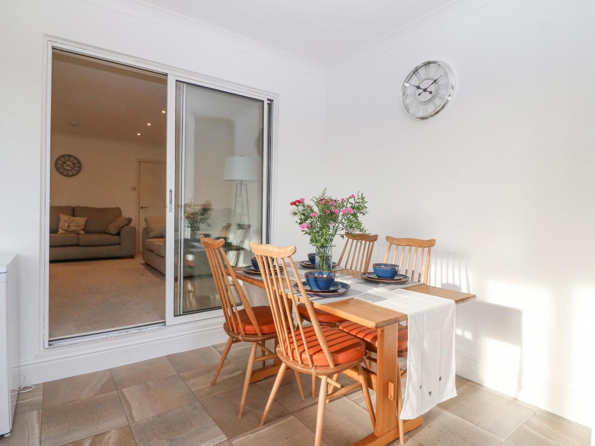 Riverview Apartment Cemaes Bay Εξωτερικό φωτογραφία